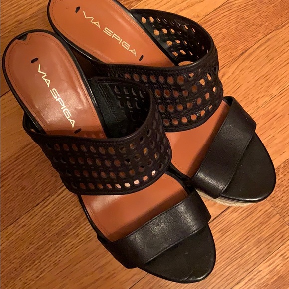 Via spiga black wedges - Picture 3 of 3